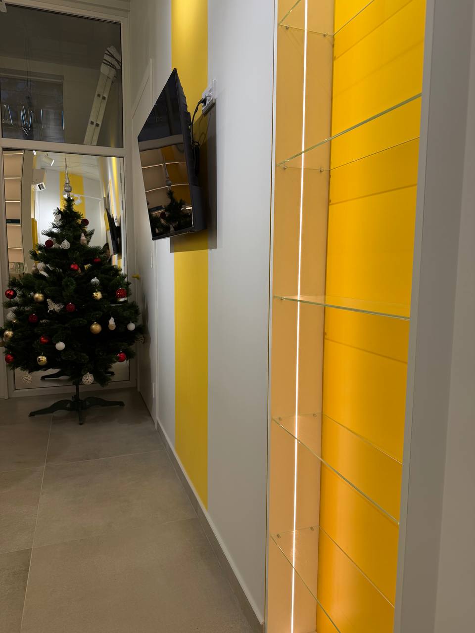 Лікар стоматолог в Гостомелі і Бучі